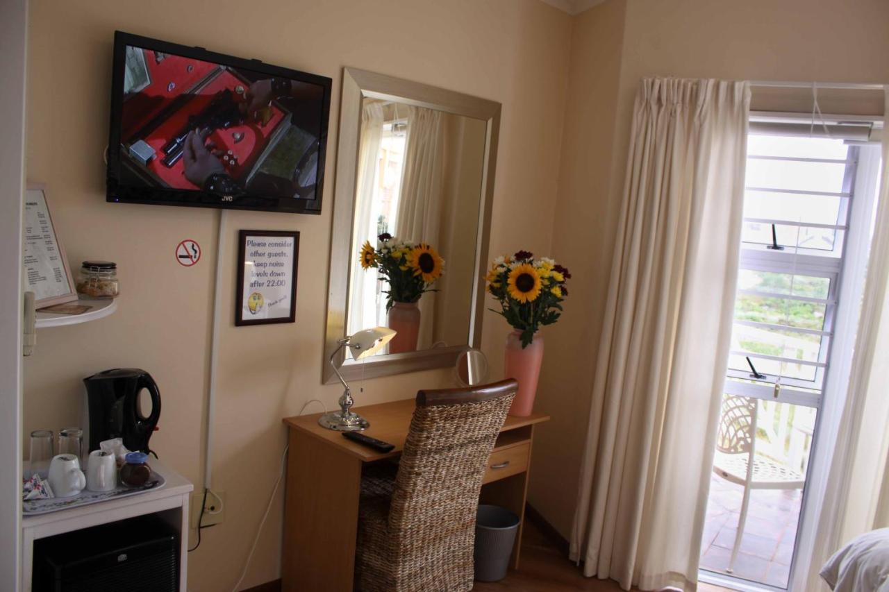Blougans B&B Gansbaai Bagian luar foto