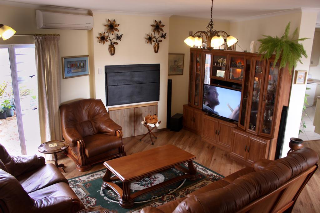 Blougans B&B Gansbaai Bagian luar foto